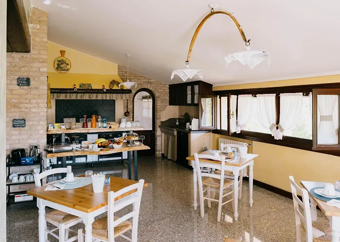 فندق مبيت وإفطار Ca' Degli Orsi 3*